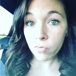 Meet your Posher, Kristina